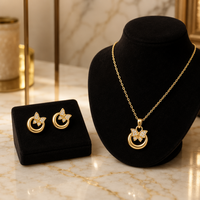 Ensemble collier et boucles d'oreilles pendantes en forme de papillon et de croissant de lune |   Ensemble de bijoux 2 pièces