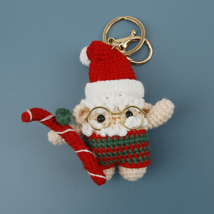 Llavero de Navidad de lana tejida, hecho a mano, con animales de ganchillo (Papá Noel, Muñeco de Nieve, Ciervo, Oso), Colgante Amigurumi para bolso, Regalos para damas - Product Image 4