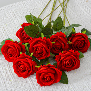 Bouquet de roses artificielles en soie, fleurs en velours rouge pour décorations murales de mariage, décoration du festival Qixi - Product Image 1