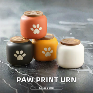 Urna Memorial Elegante de Cerâmica com Estampa de Pata para Cinzas de Gatos e Cães - Urna de Recordação para Animais de Estimação Queridos - Product Image 2