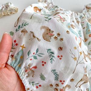 Tutina Estiva per Neonata di Alta Qualità, Stile Retrò con Fiori e Bretelle, Vendita Online - Product Image 5