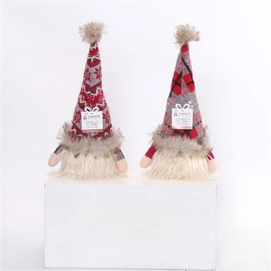 Juego de 2 gnomos navideños de peluche con luces LED cálidas y patas colgantes, regalo festivo - Product Image 2