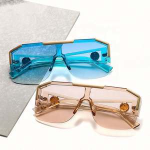 Gafas de Sol Cuadradas Grandes Vintage con Logotipo Personalizado al por Mayor 2021, Gafas de Sol de Una Pieza con Protección UV400, Gafas de Sol de Media Montura para Hombre y Mujer - Product Image 6