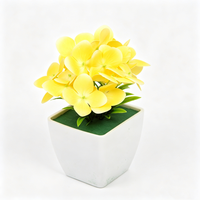 Mini Hortensia Artificiel Haut de Gamme Style Nordique en Pot – Fleur en Soie Faite Main Réaliste, Légère et Douce – Bonsaï de Noël