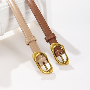 Vente en gros de ceintures tendances en similicuir pour femmes, pantalons jeans, <span class=keywords><strong>ceinture</strong></span> habillée pour dames à <span class=keywords><strong>boucle</strong></span> aiguille dorée en cuir PU - Product Image 1