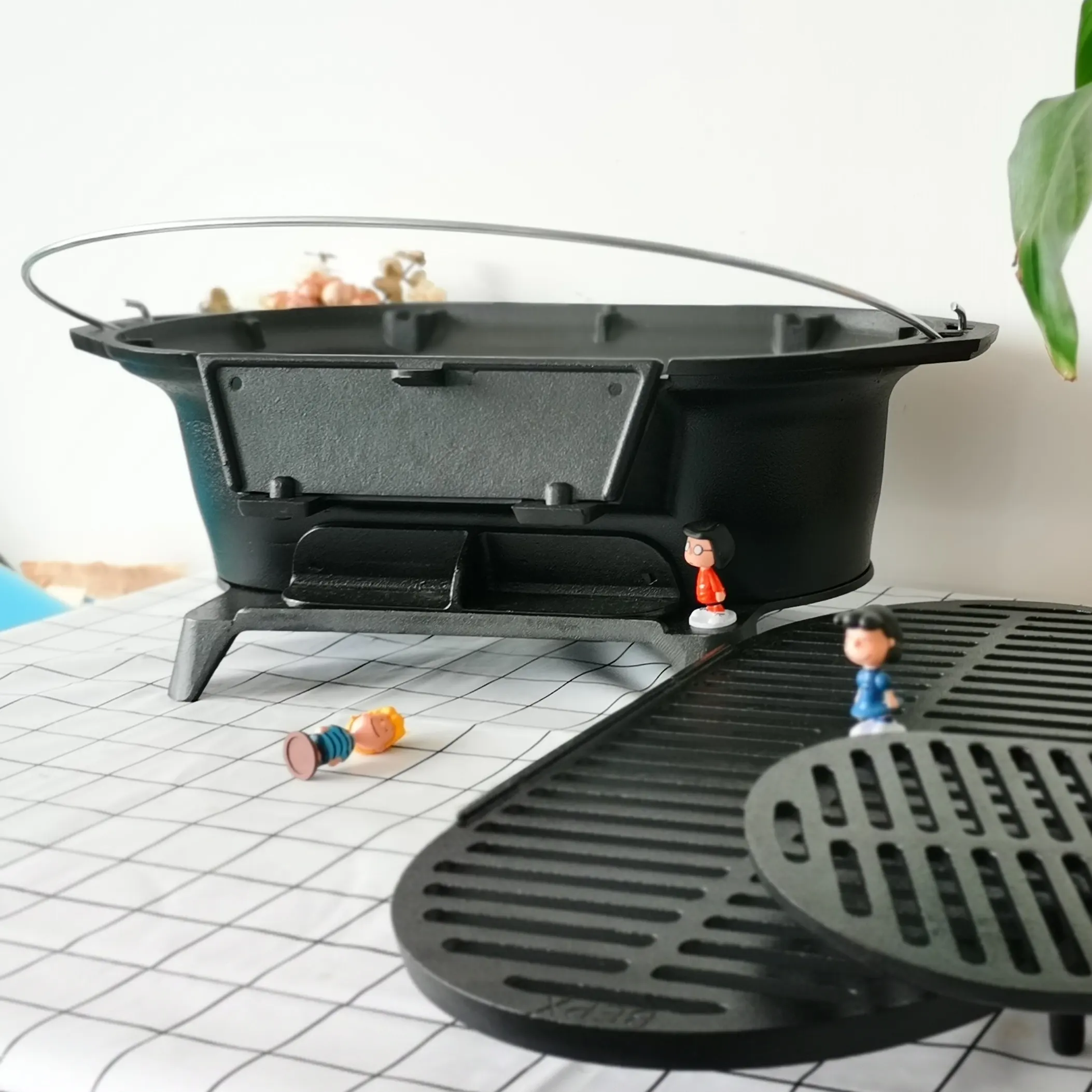 Commercial Portable Japanese Rotary Table Top Restaurant Charcoal Rotating Barbecue Accessories Mini Smoker Cast Iron Bbq Grill
