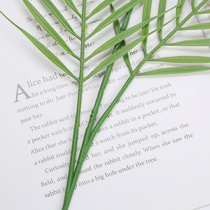 Hojas de Árbol Artificiales Timo de Hierro, 68 cm, Plástico, Decoración Verde para Bodas, Accesorio de Planta de Hoja de Palma Individual - Product Image 4