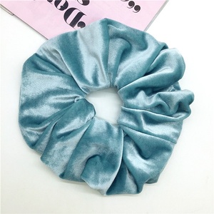 Hotseller Damesmode Grote Maat Zwart Roze Twister Haarband Haarbandjes Jumbo Fluwelen Haar <span class=keywords><strong>Scrunchies</strong></span> Oversized - Product Image 3