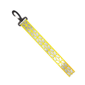 Individuelles Logo Sicherheitsschnalle Hochsichtbarer Langer Reflektierender Schlüsselanhänger Reflektierende Etiketten Handgelenkschlaufe Rucksack-Zubehör Anhänger - Product Image 4