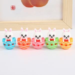 Mini estatuilla <span class=keywords><strong>de</strong></span> huevo <span class=keywords><strong>de</strong></span> conejito <span class=keywords><strong>de</strong></span> Pascua, muñeco abrazador <span class=keywords><strong>de</strong></span> PVC, artesanías <span class=keywords><strong>de</strong></span> resina para Halloween para decoración <span class=keywords><strong>de</strong></span> escritorio o Idea <span class=keywords><strong>de</strong></span> regalo transfronteriza - Product Image 2