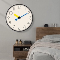 Jam Dinding Analog Quartz Modern Minimalis Tanpa Suara untuk Ruang Tamu Rumah, Bertenaga Baterai, Desain Kustom, Jarum Jam Kartun