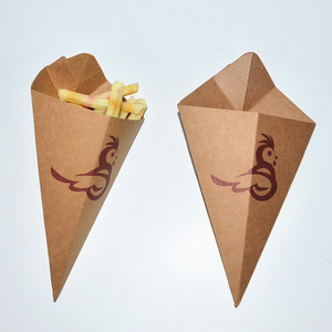 Cônes en papier kraft écologiques avec compartiment intégré pour sauce, idéaux pour les frites, les sauces et les snacks, fabriqués à partir de matériaux recyclés et biodégradables. - Product Image 2