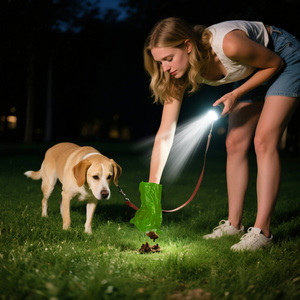 맞춤형 새로운 디자인 LED 개 똥 가방 홀더 충전식 손전등 및 2 롤 여분의 두꺼운 폐기물 가방 개 똥 가방 디스펜서 - Product Image 2