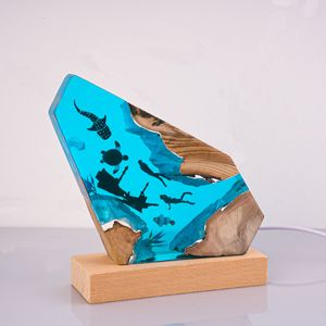 Lampe Océanique en Résine à Commande Tactile, Veilleuse Ambiante avec Pile AAA, Design Plongeur Requin pour Décoration Intérieure - Product Image 1