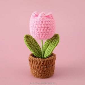 Planta de Tulipán Tejida a Crochet en Maceta, Decoración para el Hogar y Hotel, Regalo para Graduación, Día del Padre, Día de la Madre, Navidad, Halloween - Product Image 5