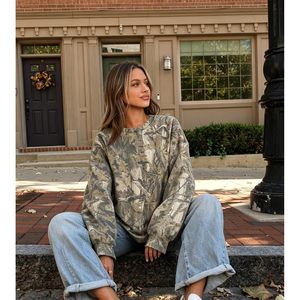 FOXA Camo Sweatshirt Women Oversized Fleece Maple Leaf Crewneck Pullover Hunting <b>Top</b> Breathable Drop Shoulder - Product Image 3