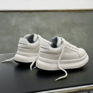 Nouvelles Chaussures d'Escalade à Bouton Rotatif à Semelle Épaisse pour Hommes 2025 – Chaussures de Loisirs Athlétiques Rehaussantes pour l'Extérieur - Product Image 3
