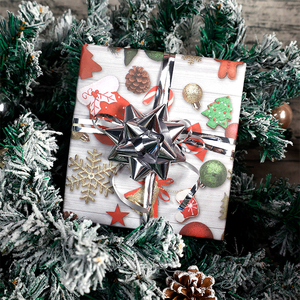2025 Papel de regalo de Navidad de fábrica 70*95 cm Embalaje de papel de regalo - Product Image 5