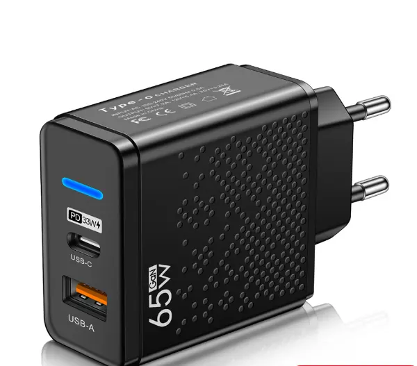 사용자 정의 로고 영국 Eu 미국 플러그 도매 30w 5V 2.4A 3 포트 홈 사용 Usb 벽 여행 휴대 전화 충전기 아이폰