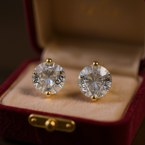 Orecchini a Perno E1164 in Oro con Diamante Taglio Brillante Rotondo, Montatura a Griffe, Gioielli Classici Unisex per Uso Quotidiano - Product Image 2