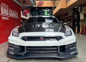 Pour <span class=keywords><strong>Nissan</strong></span> <span class=keywords><strong>GTR</strong></span> R35 mise à niveau <span class=keywords><strong>2024</strong></span> TS Style Kit de carrosserie de pare-chocs avant de voiture en Fiber de carbone sèche - Product Image 4