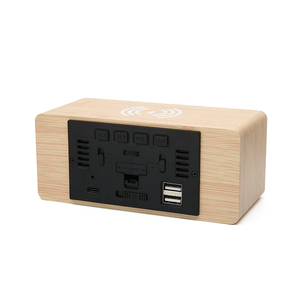 Reloj de Mesa de Madera con Carga Inalámbrica Rápida para Decoración del Hogar, con Doble <span class=keywords><strong>Alarma</strong></span>, Volumen Ajustable, Brillo, Temperatura y Humedad - Product Image 3