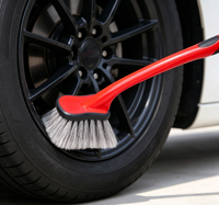 Brosse de nettoyage en profondeur pour jantes de voiture à long manche, poils doux, outil de detailing, brosse de récurage pour pneus, vente en gros, certifiée BSCI ISO