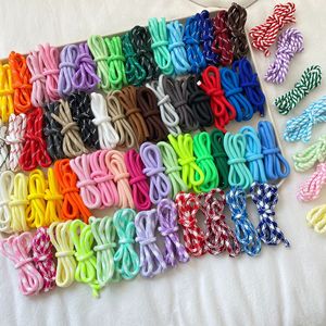 Porte-clés en corde tressée de 5 mm, cordon en nylon, porte-clés DIY, breloque de sac tendance, vente en gros personnalisée - Product Image 2