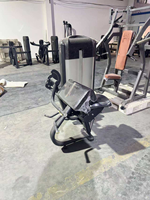 ST-3021 Équipement de musculation de haute qualité pour la musculation, machine à curls biceps à charge par pignon, machine à curls biceps camber