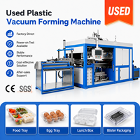 Machine de thermoformage PVC entièrement automatique à commande PLC avec pompe à engrenages pour assiettes alimentaires jetables, conteneurs PS PET et barquettes à œufs