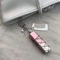 Peigne de poche portable pour fille en acier inoxydable, design nuage, avec porte-clés en maille, pendentif en bambou, à accrocher à la boucle de sac
