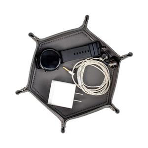 Organisateur de bureau de style classique plateau de <span class=keywords><strong>valet</strong></span> en cuir PU plateaux de rangement pliables pour plateau en polyuréthane pour articles divers - Product Image 1