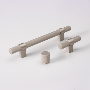 Qiansi QS-HK0055 Straight Knurl Solid Brass Handle Customized <strong>Bedroom</strong> Exterior Cabinet <strong>Door</strong> Kitchen Drawer Wardrobe Modern - Product Image 2