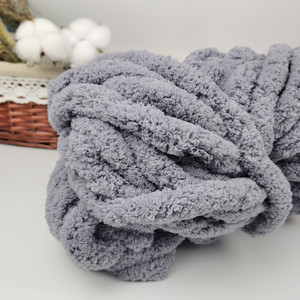 Couverture <span class=keywords><strong>XXL</strong></span> en fil chenille épais de style islandais, en <span class=keywords><strong>laine</strong></span> et polyester, en carton, la moins chère, 100% polyester, bonne qualité, 1/0.14NM, 250g, résistante - Product Image 4
