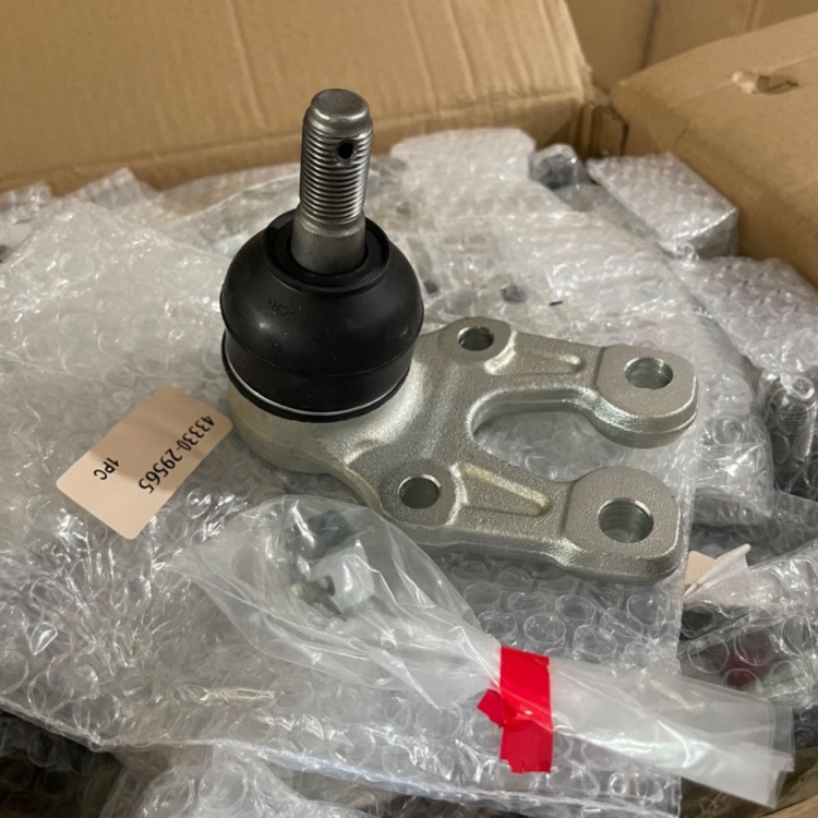 Hot Selling 4333029565 1GD 1TR 1KD 2KD 2TR Front Right Lower