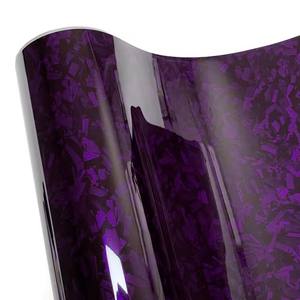 <span class=keywords><strong>Film</strong></span> de vinyle en fibre de carbone forgé pour animaux de compagnie brillant autocollant de modification de couleur noire pour le corps de capot intérieur de voiture matériau en vinyle durable - Product Image 3