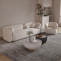 Neuestes Designer-Sofa aus Holz, Modernes Wohnzimmer-Sofa, Minimalistisches Cremeweißes Couch-Set für Zuhause, Hochwertiges Stoff-Hotelsofa
