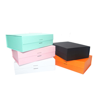 Boîtes cadeaux pliables en papier de luxe avec logo personnalisé d'usine, couverture rigide, aimant, pliage, bijoux, rose, avec couvercle magnétique