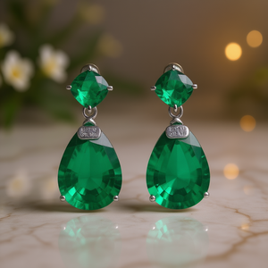 Orecchini Pendenti con Gemma Verde Mikati in Argento 925, Taglio a Pera, Gioielli Classici da Donna per Feste - Product Image 2