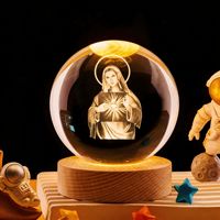 Boule de verre lumineuse LED gravée au laser 3D Honor, artisanat en cristal pour décorations de bureau, la croix du Christ Jésus, la Vierge Marie