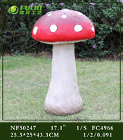 Décor de jardin extérieur imperméable grenouille en résine assise sur un champignon Statue grenouille Figurines ornement