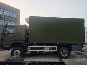 Camión Refrigerado Sinotruk HOWO CLW 4x4 Manual, Nuevo, Diésel, para Transporte de Cadena de Frío, con Congelador Thermo King, Capacidad de Carga de 11-20T - Product Image 5