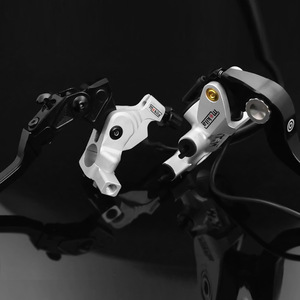 Kit d'étrier de frein de moto Mokile 08+18R en alliage d'aluminium CNC, étrier fixe pour la modernisation et la mise à niveau - Product Image 1