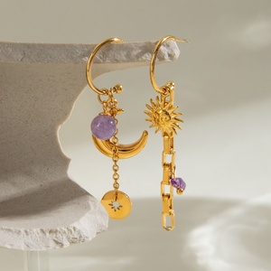Boucles d'oreilles tendance en acier inoxydable à motif martelé soleil et lune, style rétro, accessoires pour femmes - Product Image 2