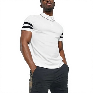 Chemise pour homme à manches courtes blanche unie décontractée en tricot extensible/polyester, lavable en machine, coupe classique - Product Image 1