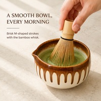Ensemble de thé matcha en céramique 4 pièces : Bol Chawan avec bec verseur, Fouet en bambou Chasen, Support pour fouet, Cuillère Chashaku, Glaçure goutte à goutte