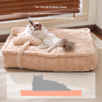 Lit pour animaux de compagnie en peluche orthopédique anti-anxiété, écologique, de luxe, en gros, avec sangle de coussin réglable pour chats et grands chiens