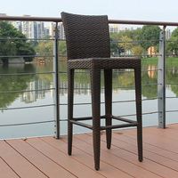 Tabourets de comptoir italiens Chaise de bar rembourrée pour extérieur et intérieur Tabouret de bar en rotin antique Haut doré Chaise de bar en rotin moderne en osier