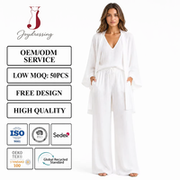 Ensemble trois pièces pour femmes Joydressing en gros : haut blanc à col en V, cardigan long ouvert sur le devant et pantalon large