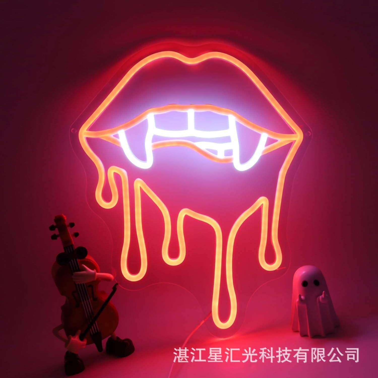 Vampire Lips 38*31cm